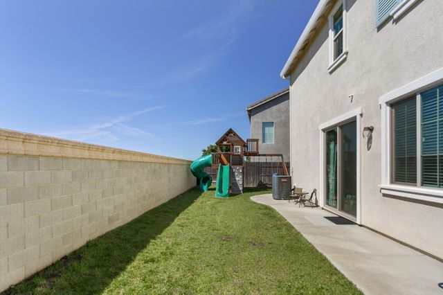 3044 Le Bourget Ln, Lincoln, CA 95648