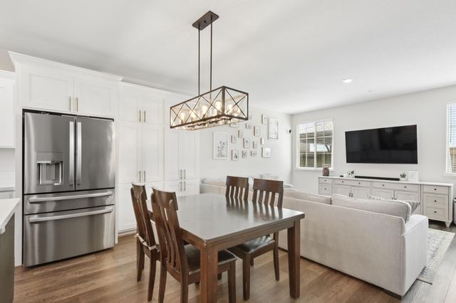 3044 Le Bourget Ln, Lincoln, CA 95648