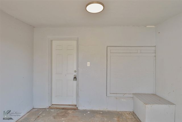 410 Morgan Street, Tye, TX 79563