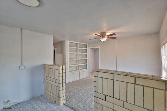 410 Morgan Street, Tye, TX 79563