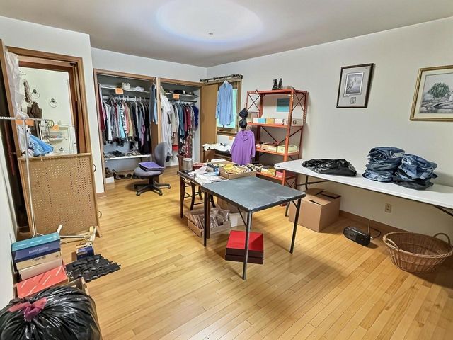 2573 OREGON STREET, Oshkosh, WI 54902