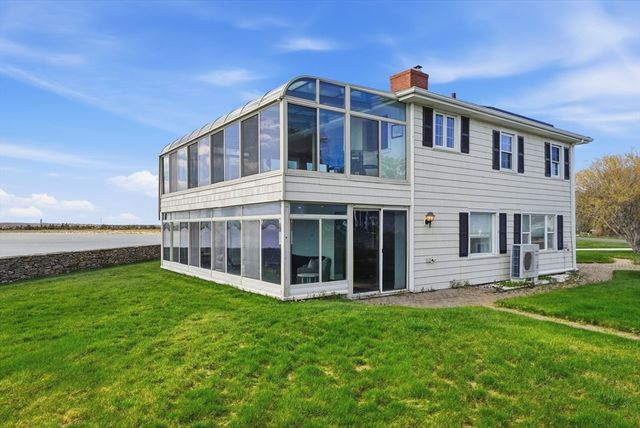 36 Alder Street, Fairhaven, MA 02719