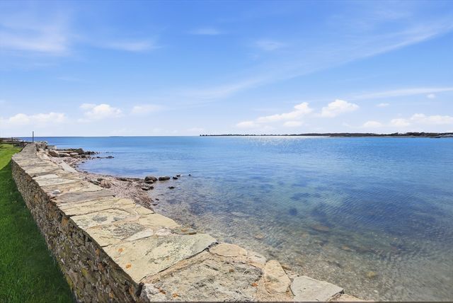 36 Alder Street, Fairhaven, MA 02719