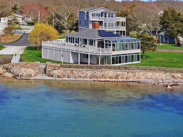 36 Alder Street, Fairhaven, MA 02719
