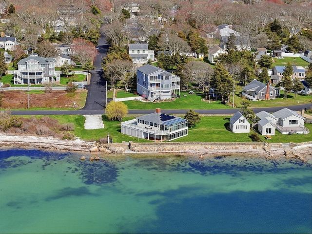 36 Alder Street, Fairhaven, MA 02719