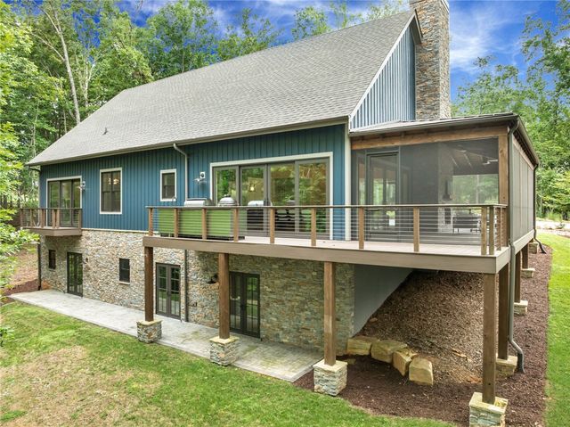 104 Windy Knob Trail, Six Mile, SC 29682
