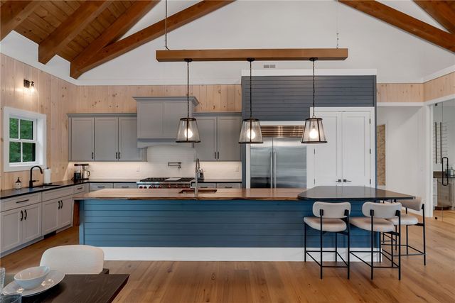 104 Windy Knob Trail, Six Mile, SC 29682