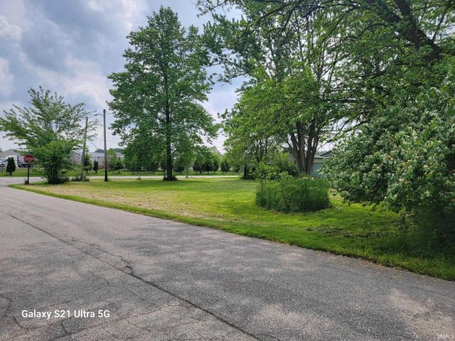 323 OLIVE Street, Goshen, IN 46528