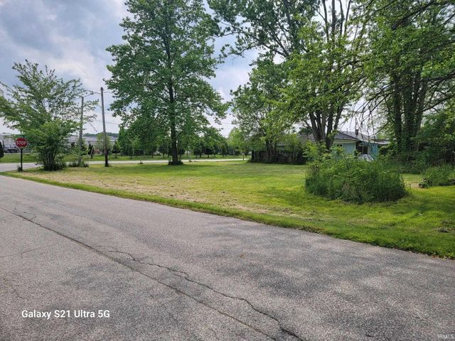 323 OLIVE Street, Goshen, IN 46528