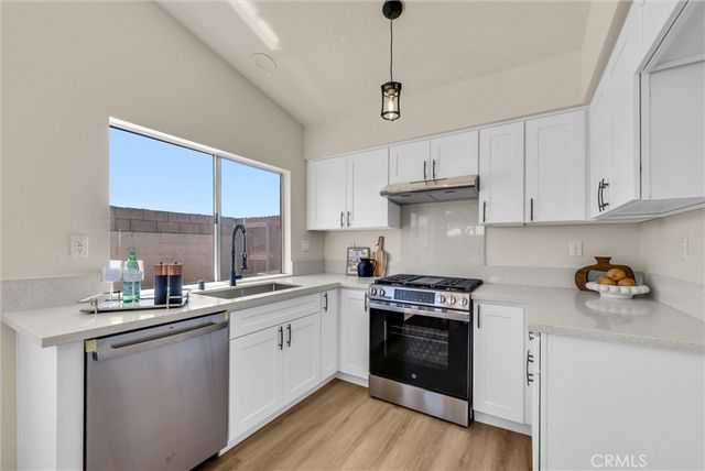 14419 Woodland Drive, Fontana, CA 92337