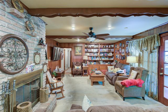 3132 Pines Road, Shreveport, LA 71119