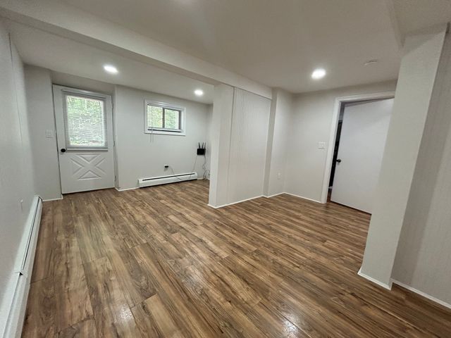 16 Yale Rd, Hopkinton, MA 01748