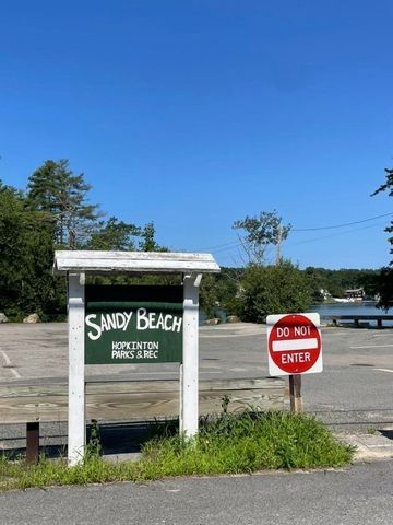 16 Yale Rd, Hopkinton, MA 01748