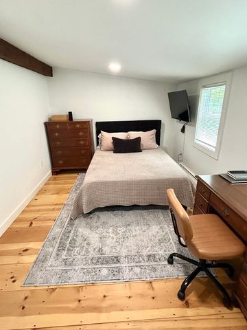 16 Yale Rd, Hopkinton, MA 01748