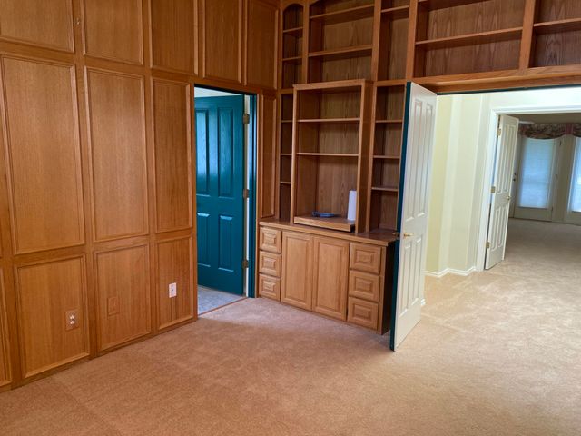 2954 Wilkshire Drive, Medford, OR 97504