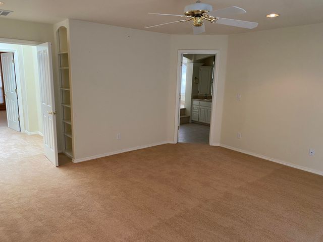 2954 Wilkshire Drive, Medford, OR 97504