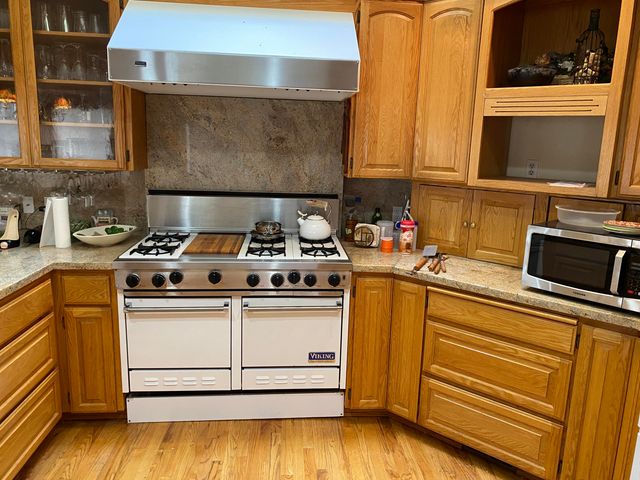 2954 Wilkshire Drive, Medford, OR 97504