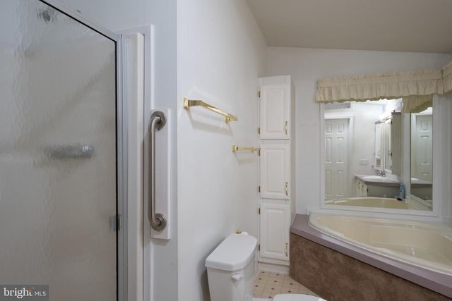 325 HIDDEN SPRINGS DR, Souderton, PA 18964