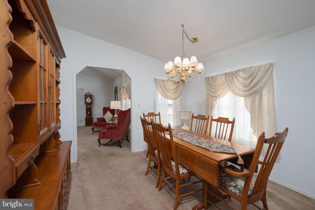 325 HIDDEN SPRINGS DR, Souderton, PA 18964
