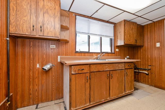 417 Lakewood Boulevard, Park Forest, IL 60466