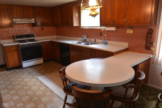 327 Hancock Street, Indianapolis, IN 46222