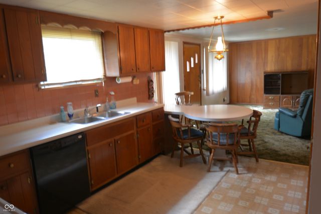 327 Hancock Street, Indianapolis, IN 46222