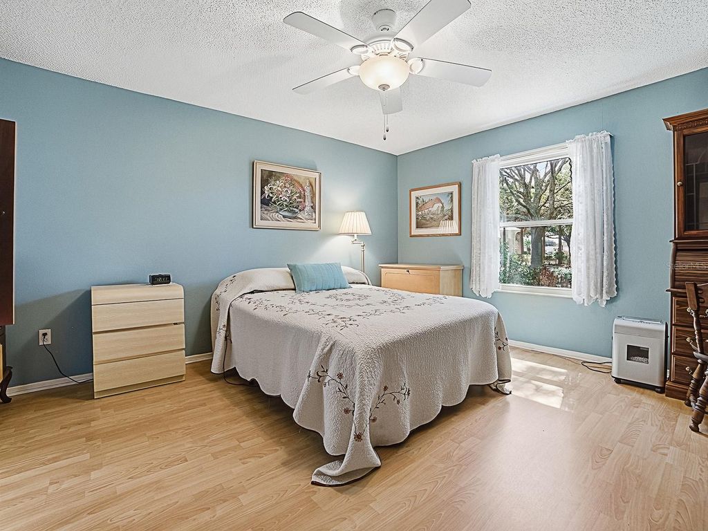 Image 20 of property listing at 2632 MONCAYO AVENUE, The Villages, FL 32162