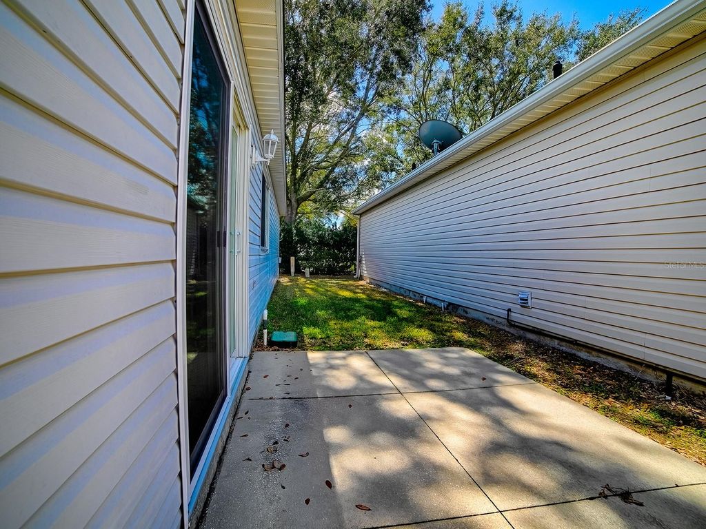 Image 24 of property listing at 2632 MONCAYO AVENUE, The Villages, FL 32162