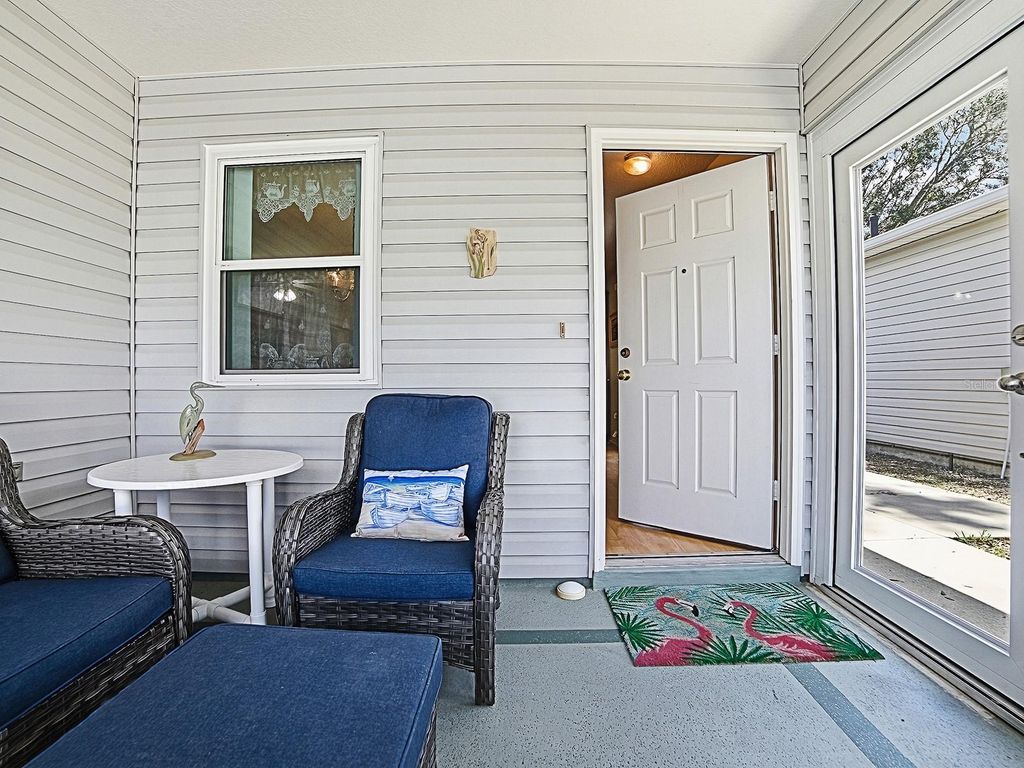 Image 4 of property listing at 2632 MONCAYO AVENUE, The Villages, FL 32162