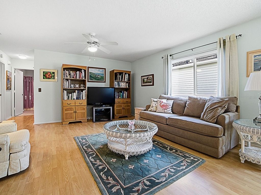 Image 8 of property listing at 2632 MONCAYO AVENUE, The Villages, FL 32162