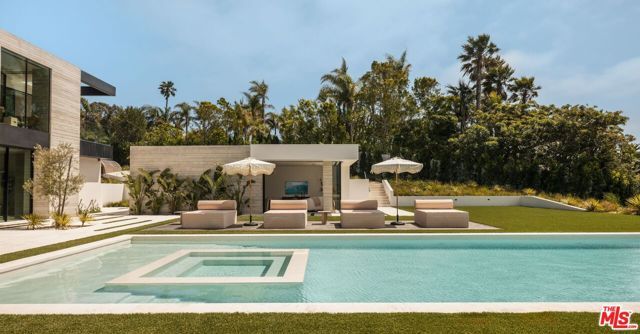 6889 Dume Drive, Malibu, CA 90265