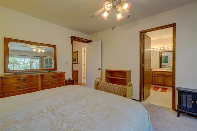 19009 Swallow Way, Penn Valley, CA 95946