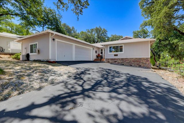 19009 Swallow Way, Penn Valley, CA 95946