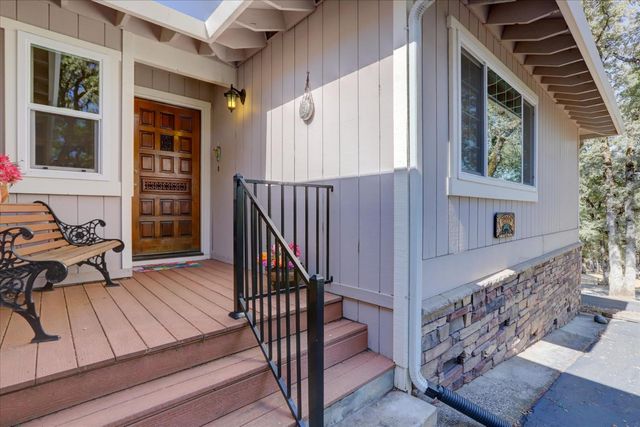 19009 Swallow Way, Penn Valley, CA 95946