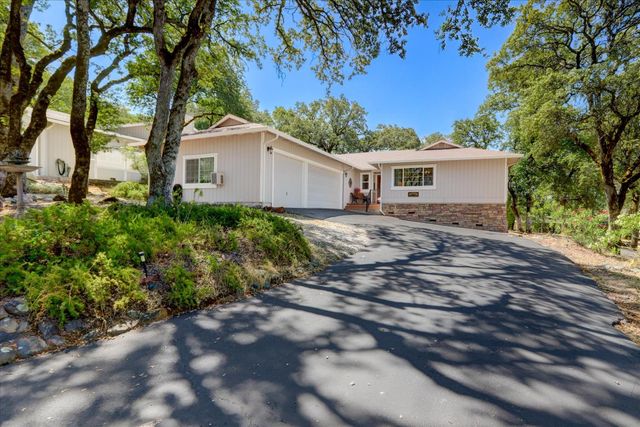 19009 Swallow Way, Penn Valley, CA 95946