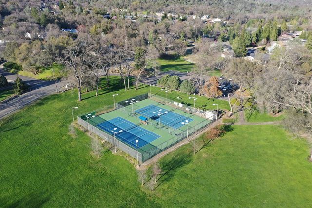 19009 Swallow Way, Penn Valley, CA 95946