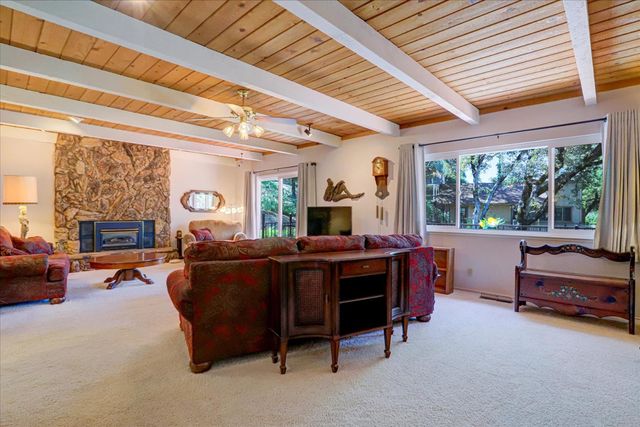 19009 Swallow Way, Penn Valley, CA 95946