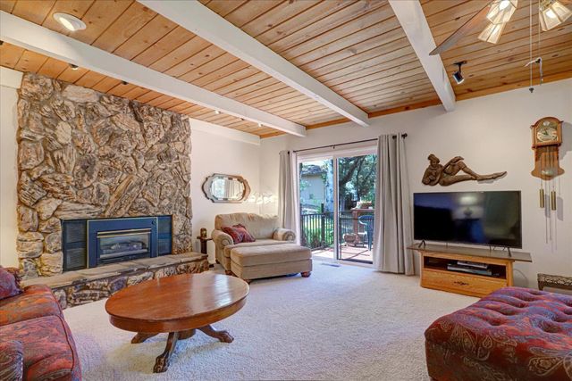 19009 Swallow Way, Penn Valley, CA 95946