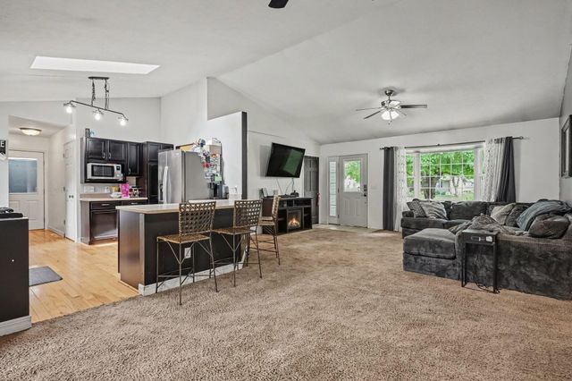 3002 N 350 E, Rolling Prairie, IN 46371