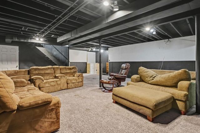 3002 N 350 E, Rolling Prairie, IN 46371