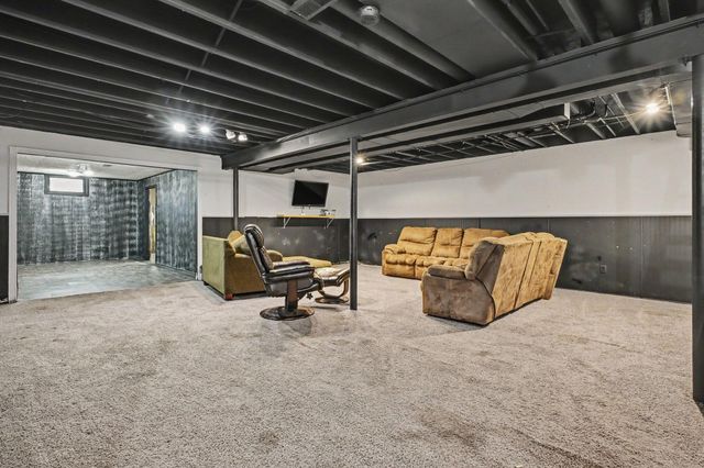 3002 N 350 E, Rolling Prairie, IN 46371
