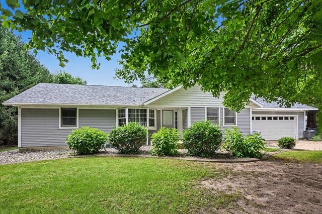 3002 N 350 E, Rolling Prairie, IN 46371