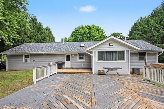 3002 N 350 E, Rolling Prairie, IN 46371
