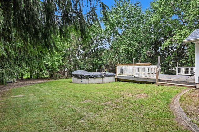 3002 N 350 E, Rolling Prairie, IN 46371