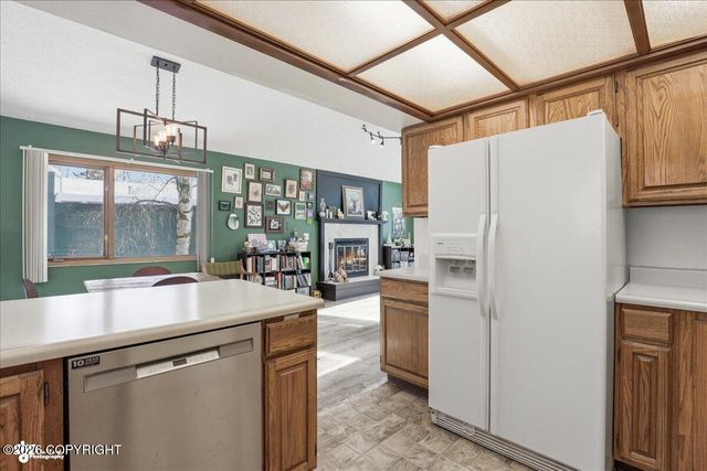 9607 St George Circle, Eagle River, AK 99577