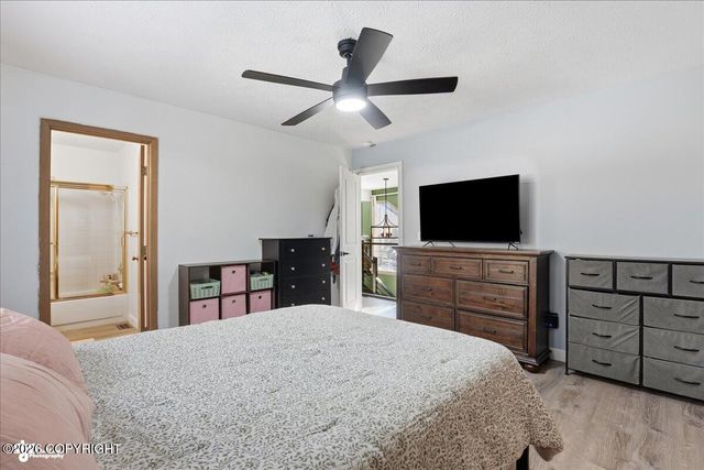 9607 St George Circle, Eagle River, AK 99577