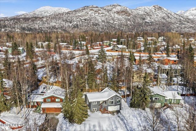 9607 St George Circle, Eagle River, AK 99577