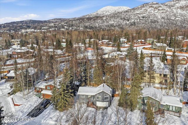 9607 St George Circle, Eagle River, AK 99577