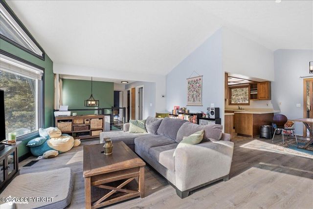 9607 St George Circle, Eagle River, AK 99577