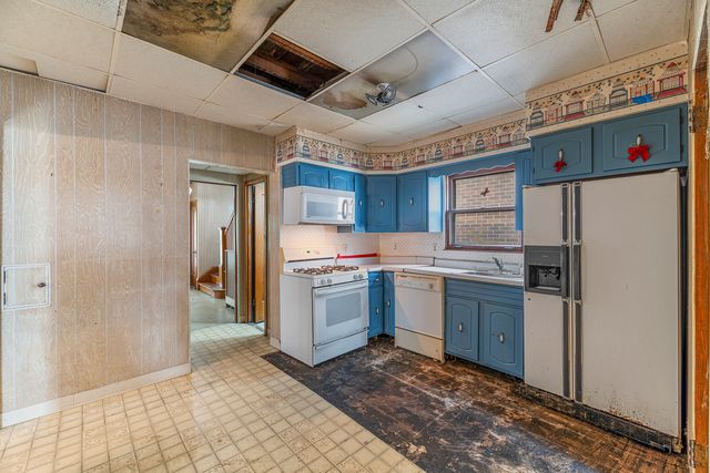 209 Le Moyne Parkway, Oak Park, IL 60302